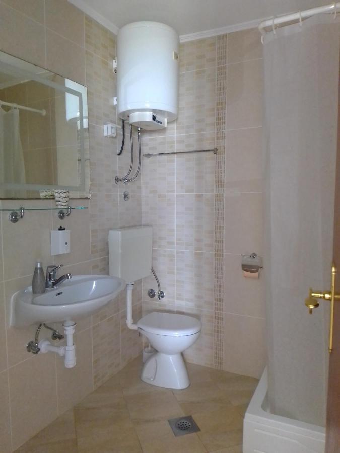 Apartmani More كومارنا المظهر الخارجي الصورة