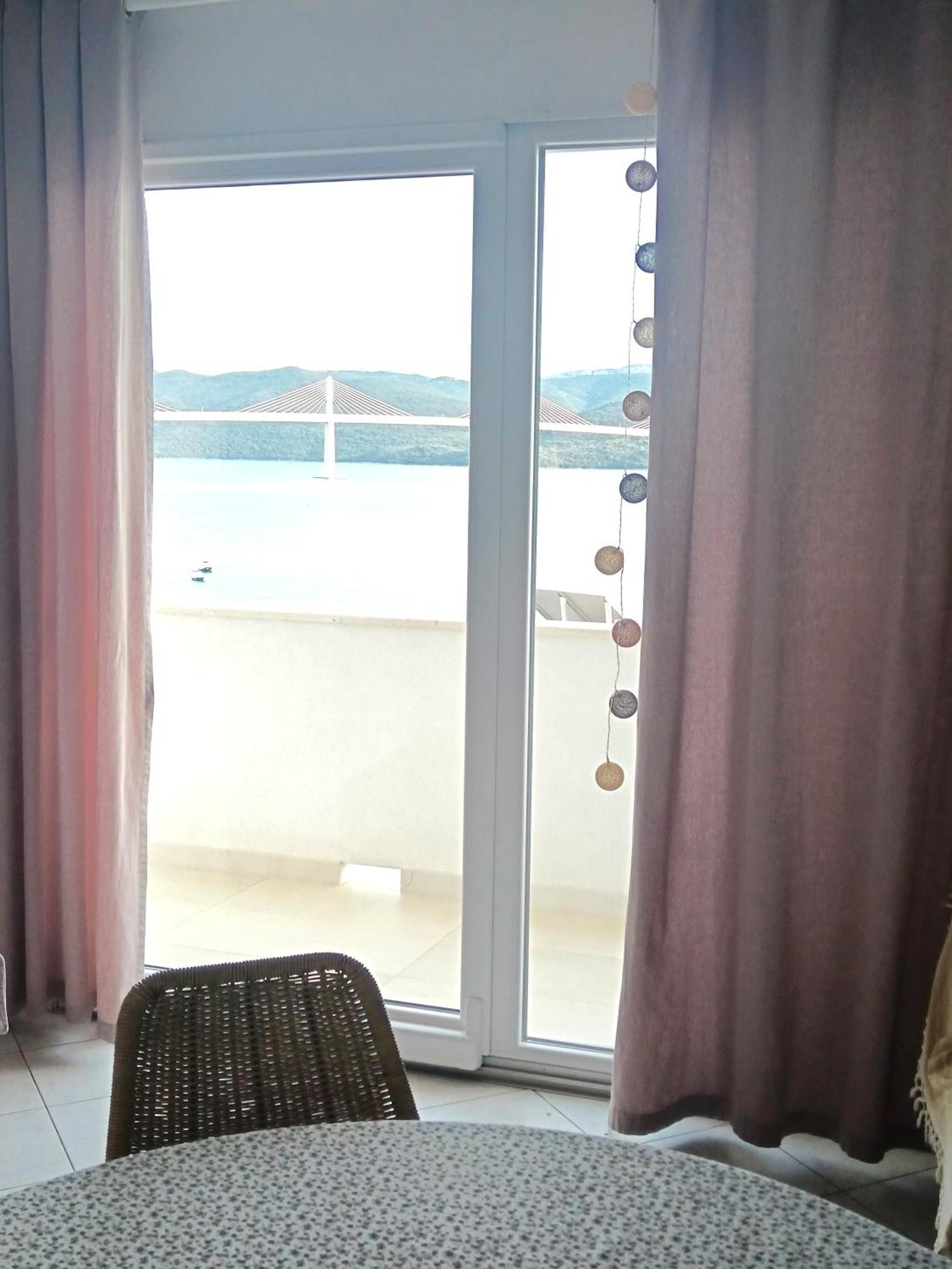 Apartmani More كومارنا المظهر الخارجي الصورة